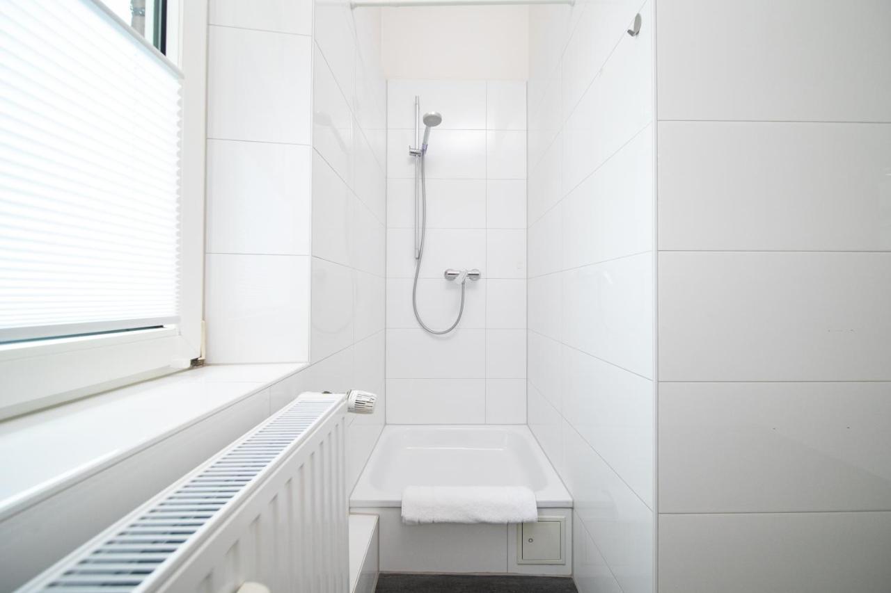 Favorite Stays - Suite And More - Kitchen Нойс Экстерьер фото