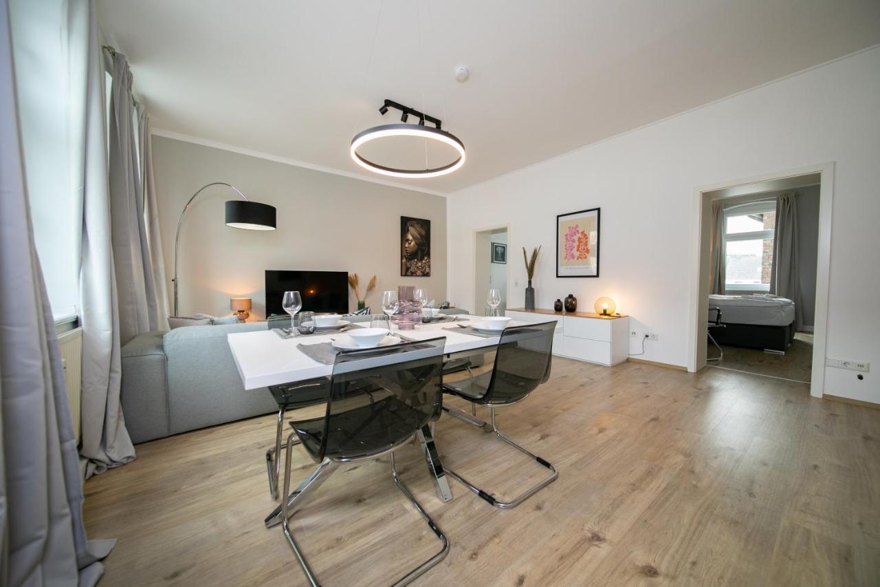 Favorite Stays - Suite And More - Kitchen Нойс Экстерьер фото
