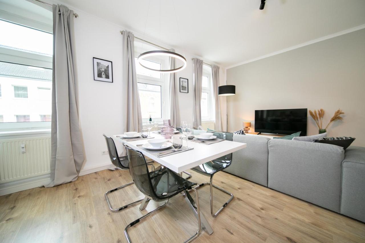Favorite Stays - Suite And More - Kitchen Нойс Экстерьер фото