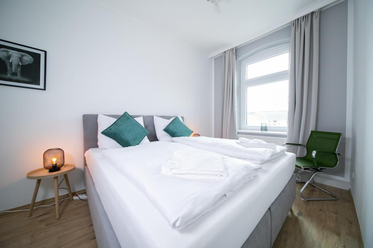 Favorite Stays - Suite And More - Kitchen Нойс Экстерьер фото